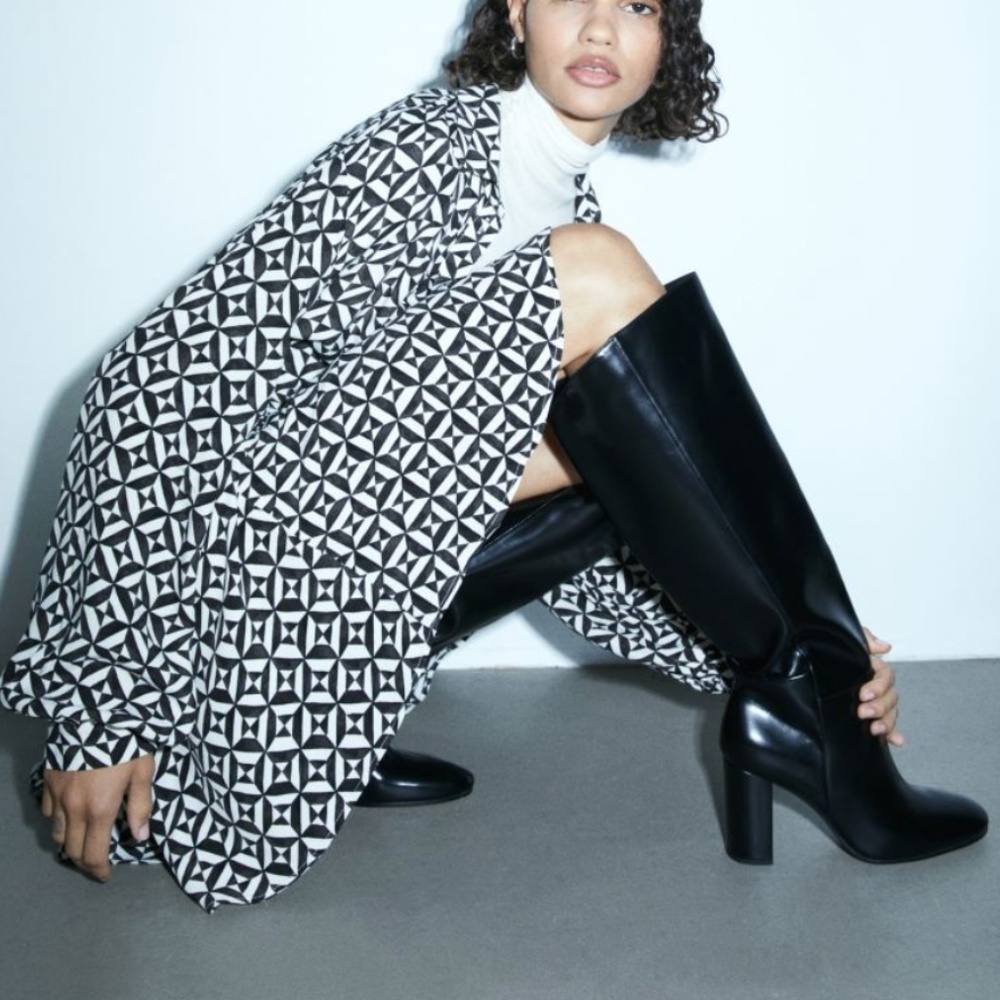 Black Heeled Boots